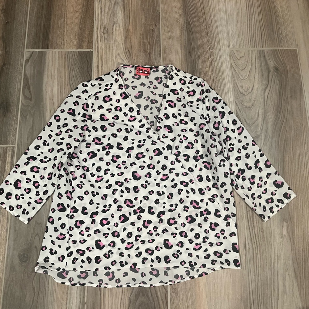 Gibson Faux Wrap Leopard Blouse, Size: Medium